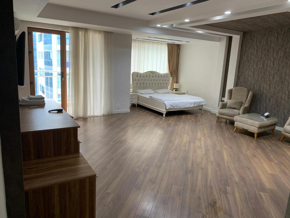 Park Azure Apartment Deluxe 2 Bedroom Baku Extérieur photo