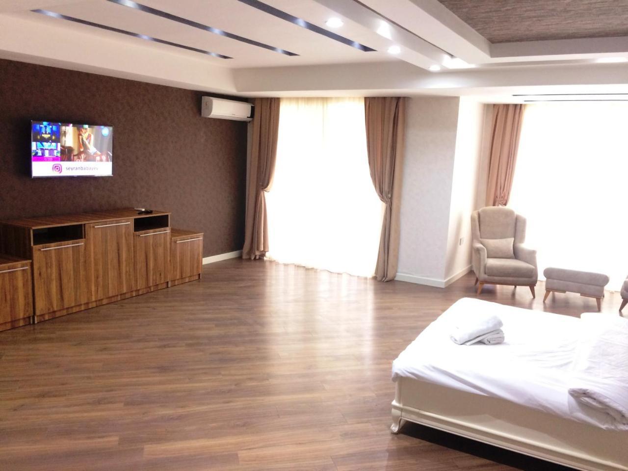 Park Azure Apartment Deluxe 2 Bedroom Baku Extérieur photo
