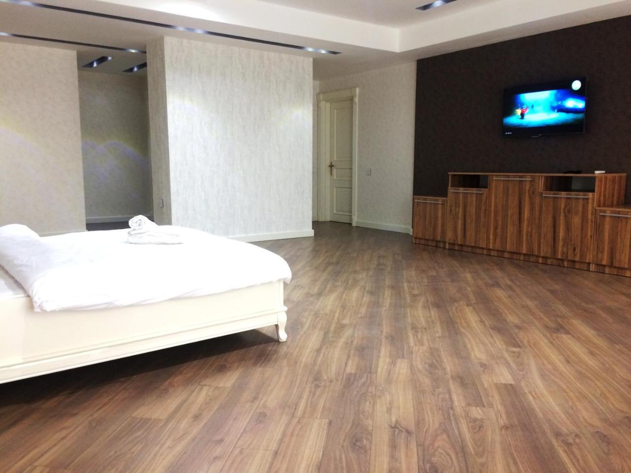 Park Azure Apartment Deluxe 2 Bedroom Baku Extérieur photo