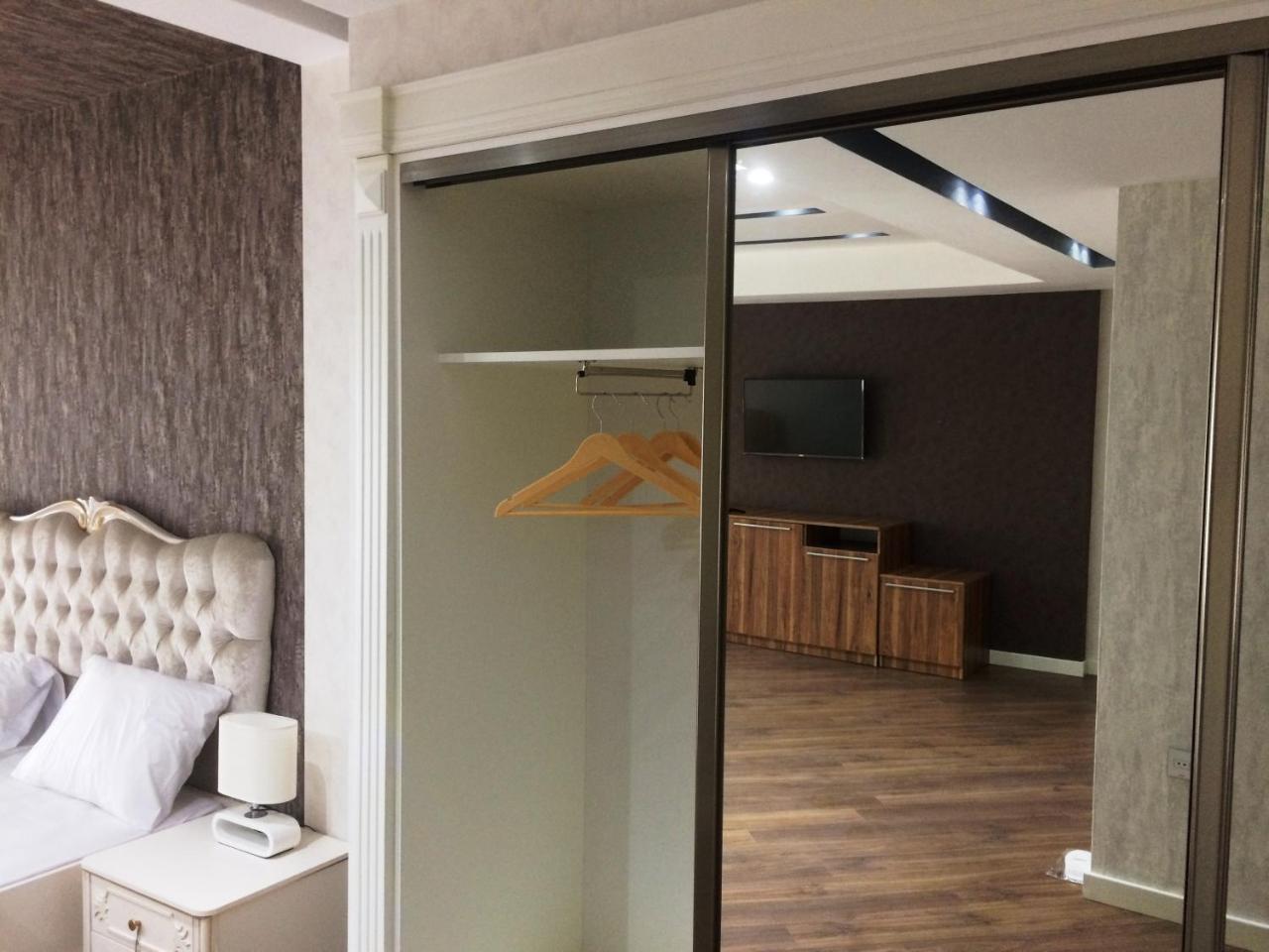 Park Azure Apartment Deluxe 2 Bedroom Baku Extérieur photo